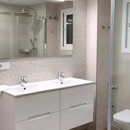 Iberia Playa * Estepona