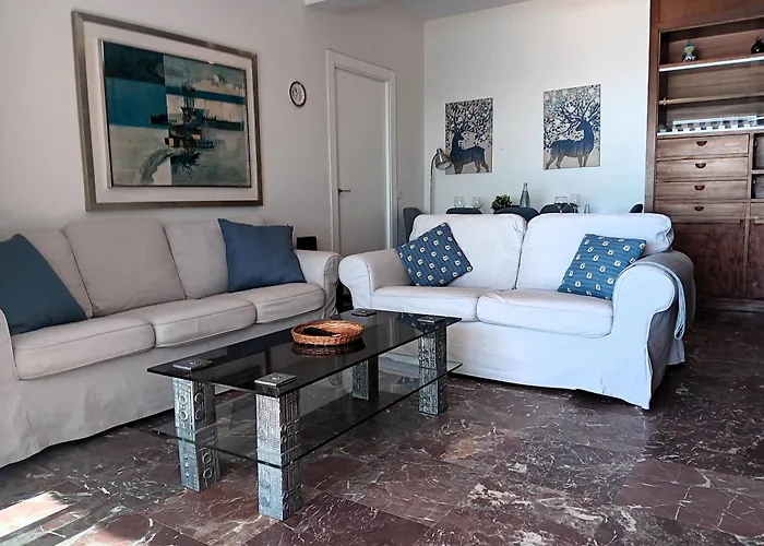 Iberia Playa * 에스테포나