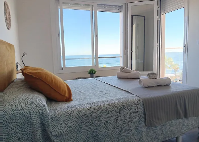 Iberia Playa Apartment *