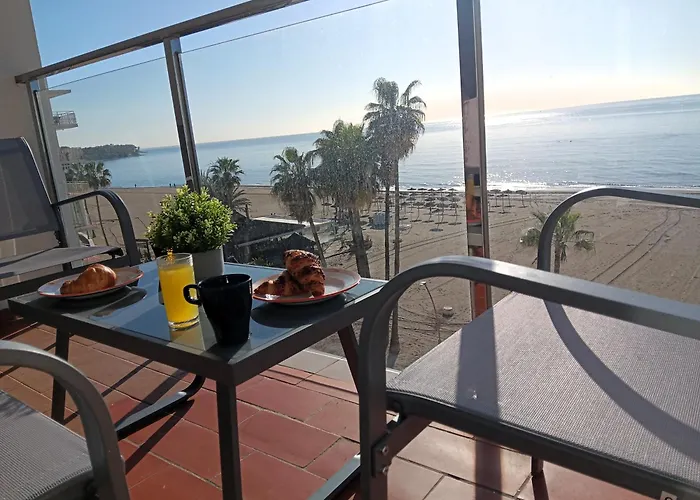 Iberia Playa * Estepona