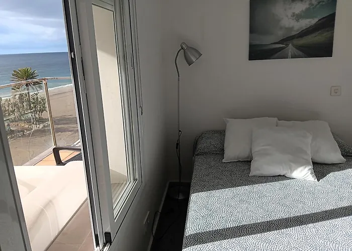 Iberia Playa Apartment *