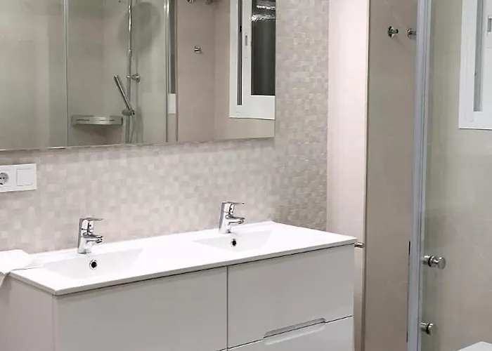 Iberia Playa * エステポナ